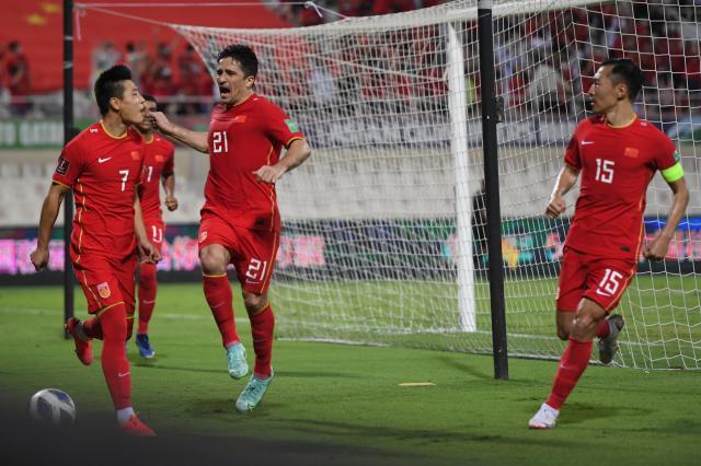 开云体育下载APP-李铁要的点球虽迟但到！国足赛前最后一练值了