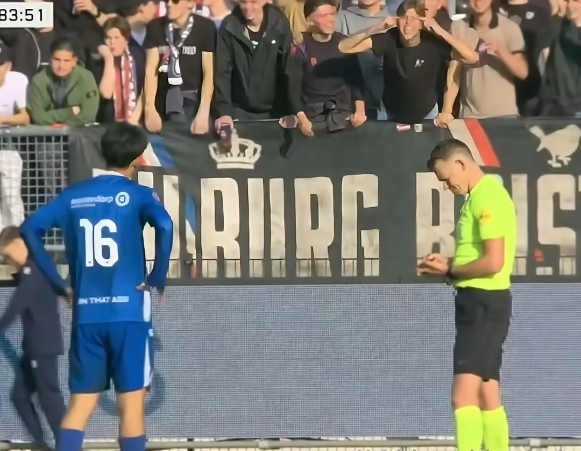 开云体育下载-邓伯什CEO回应王博豪被歧视：愤怒，对方将对涉事人长期球场禁入